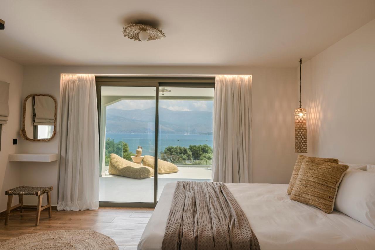 Villa Sensi Lixouri Bagian luar foto