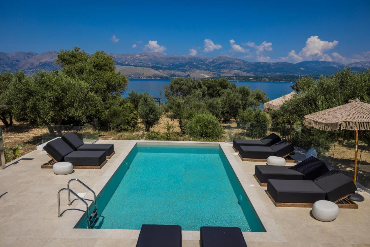 Villa Sensi Lixouri Bagian luar foto